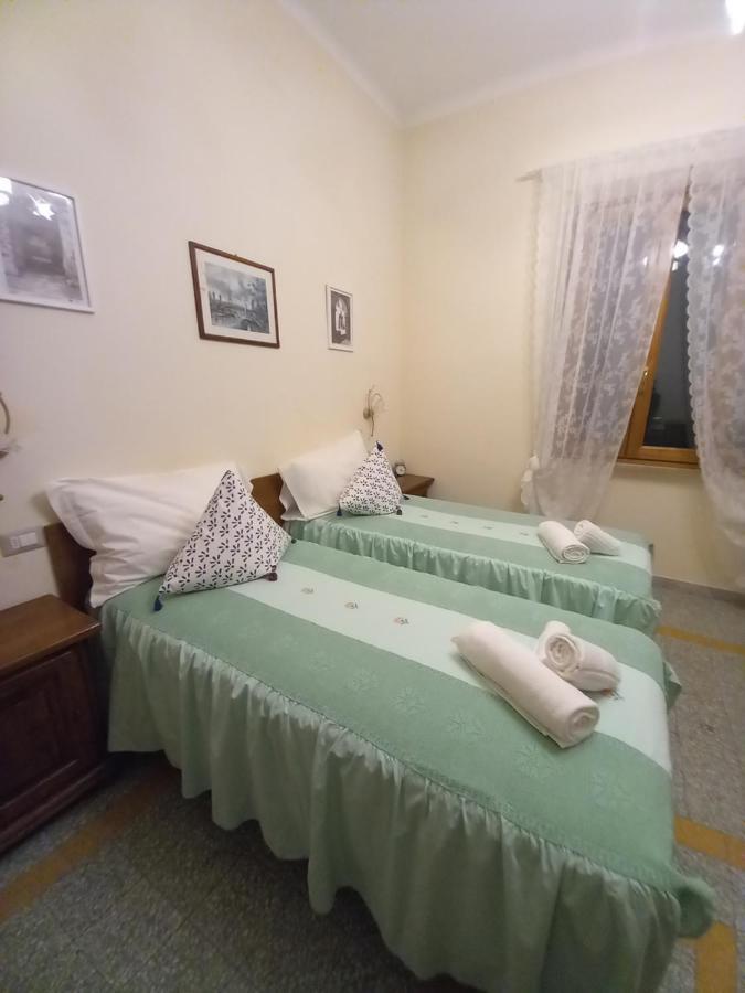 BnB Villa Melany vicino Centro Lucca Exterior foto